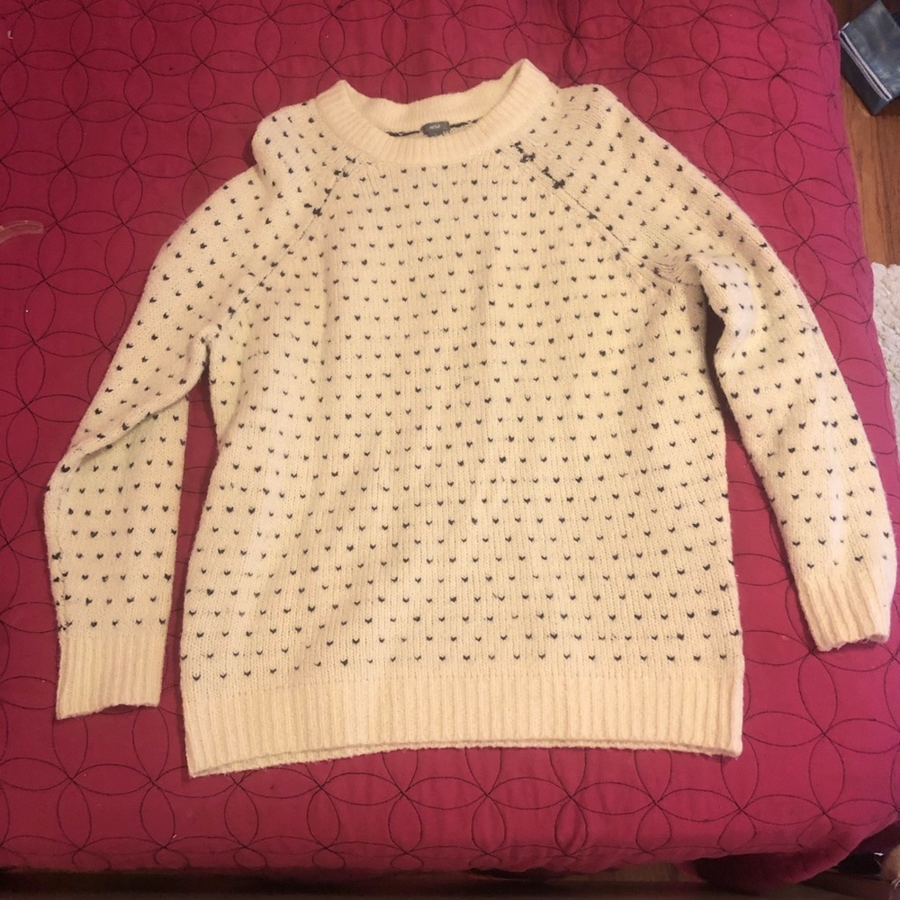 Aeire sweater